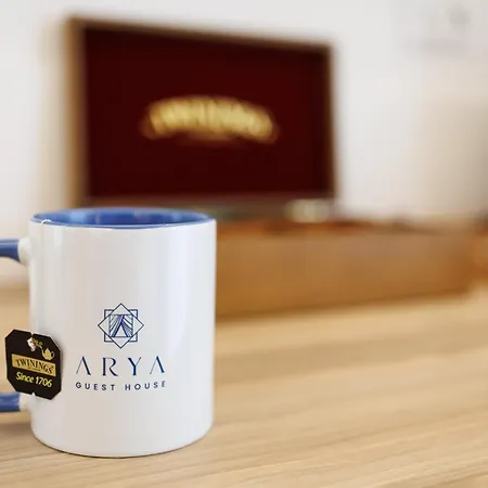 Arya Νάπολη